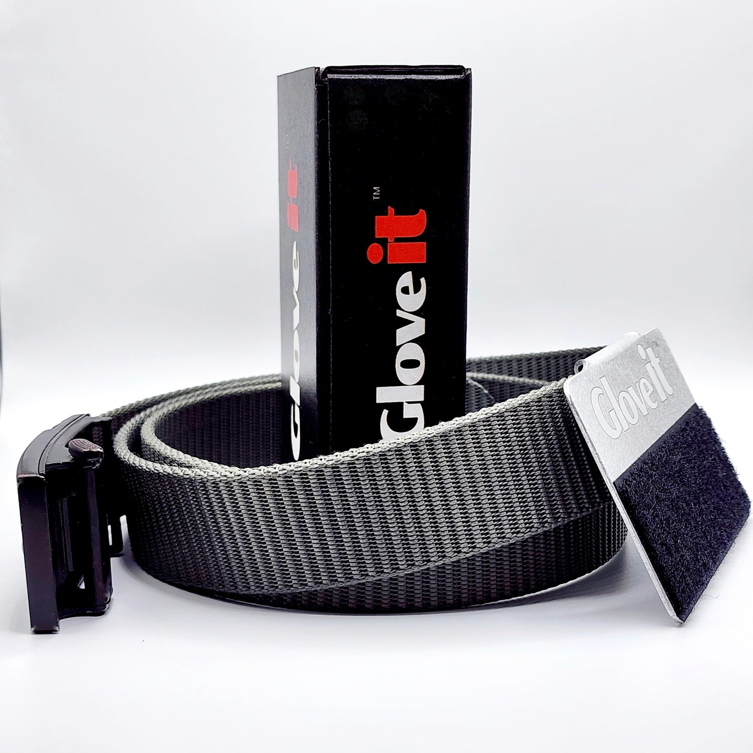 Introducing the premier golf glove holder, Gloveit